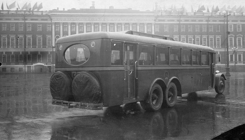 Громадный ЯА-2 — плод трудов Ярославского и Ленинградского заводов — сделали в единственном экземпляре