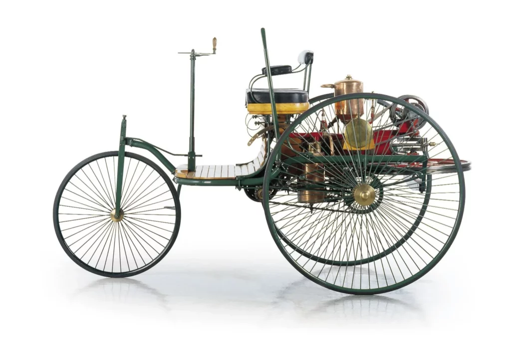 Benz Patent-MotorwagenИсточник: Mercedes-Benz